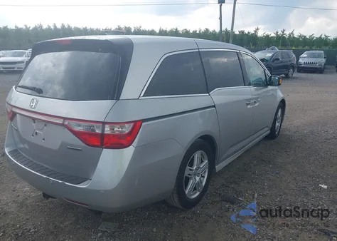 2013 Honda Odyssey Touring/Touring Elite from USA, damaged, VIN 5FNRL5H90DB080955